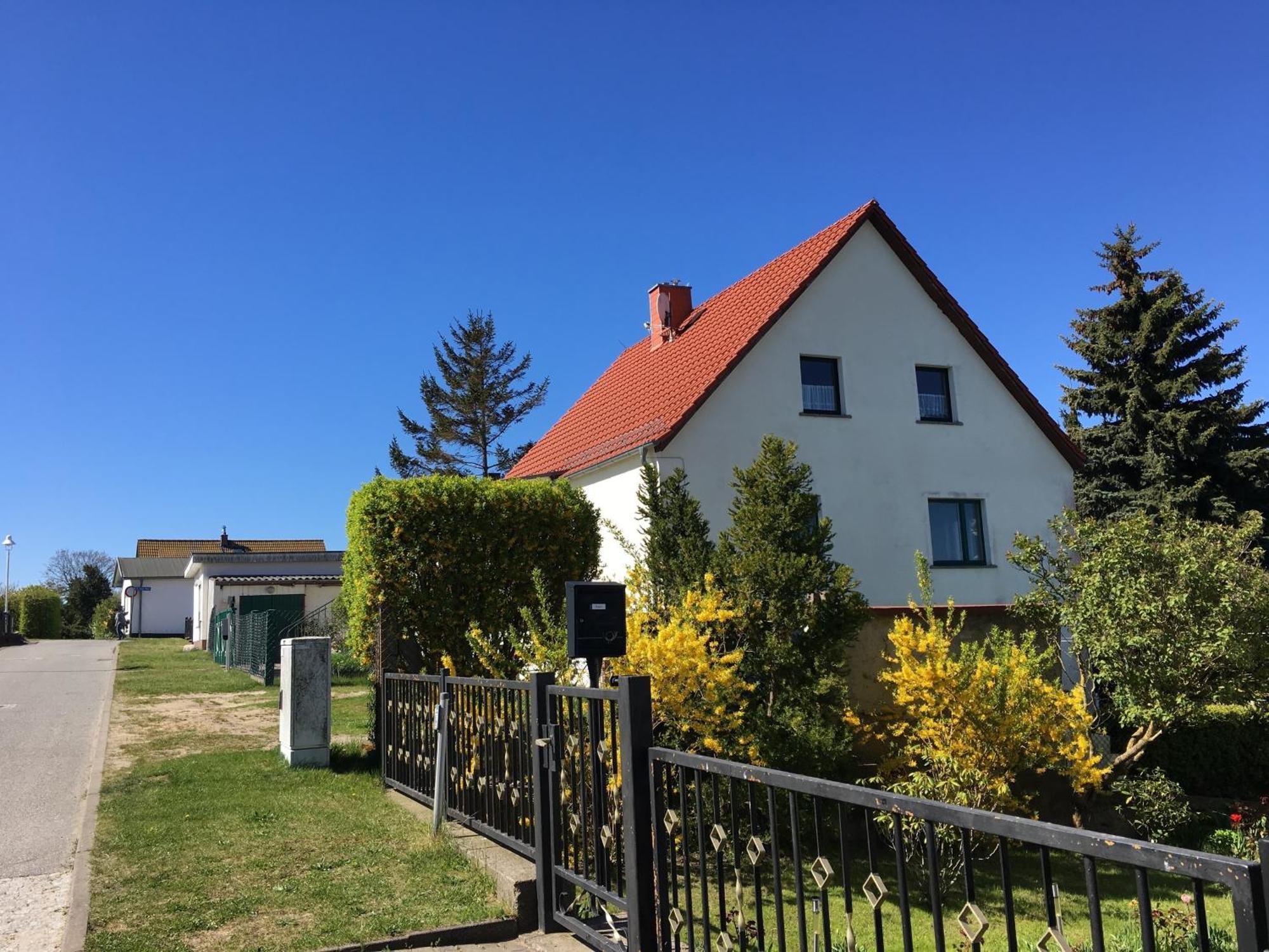 Ferienwohnung Chihuahua Thiessow Exterior foto